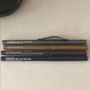 MAC technakohl eye liners